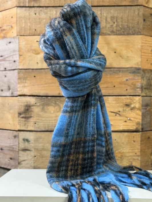 hannah k - Blue Checked Cosy Scarf