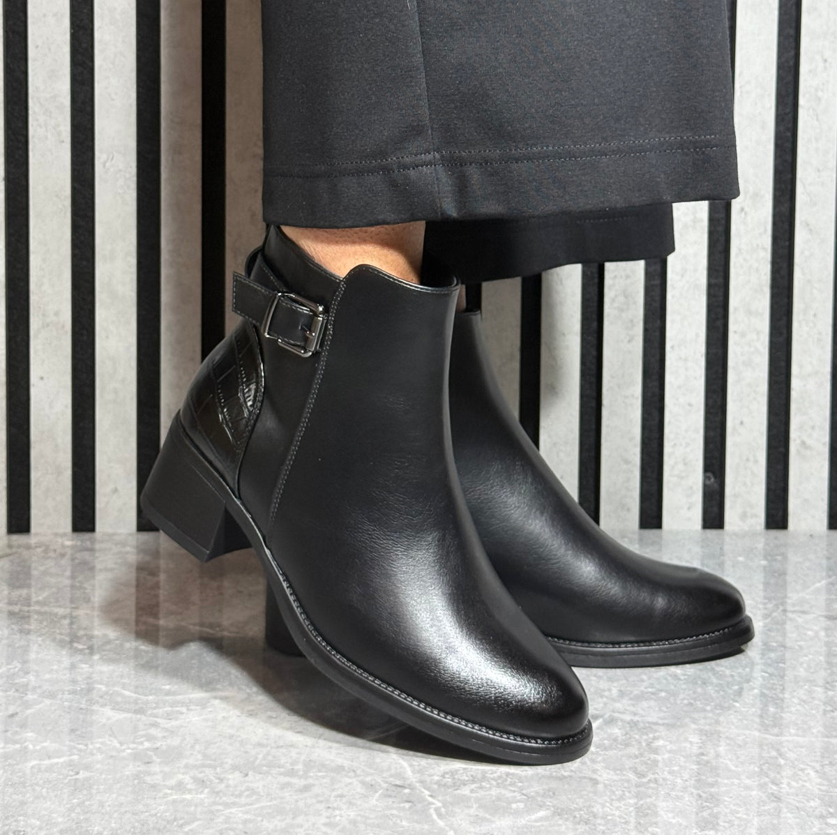 Redz -Black Croc Detail Heel Ankle Boot