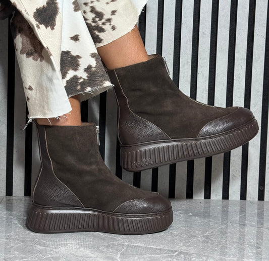 Wonders - A-5202 Brown Suede/Leather Front Zip Platform Boot