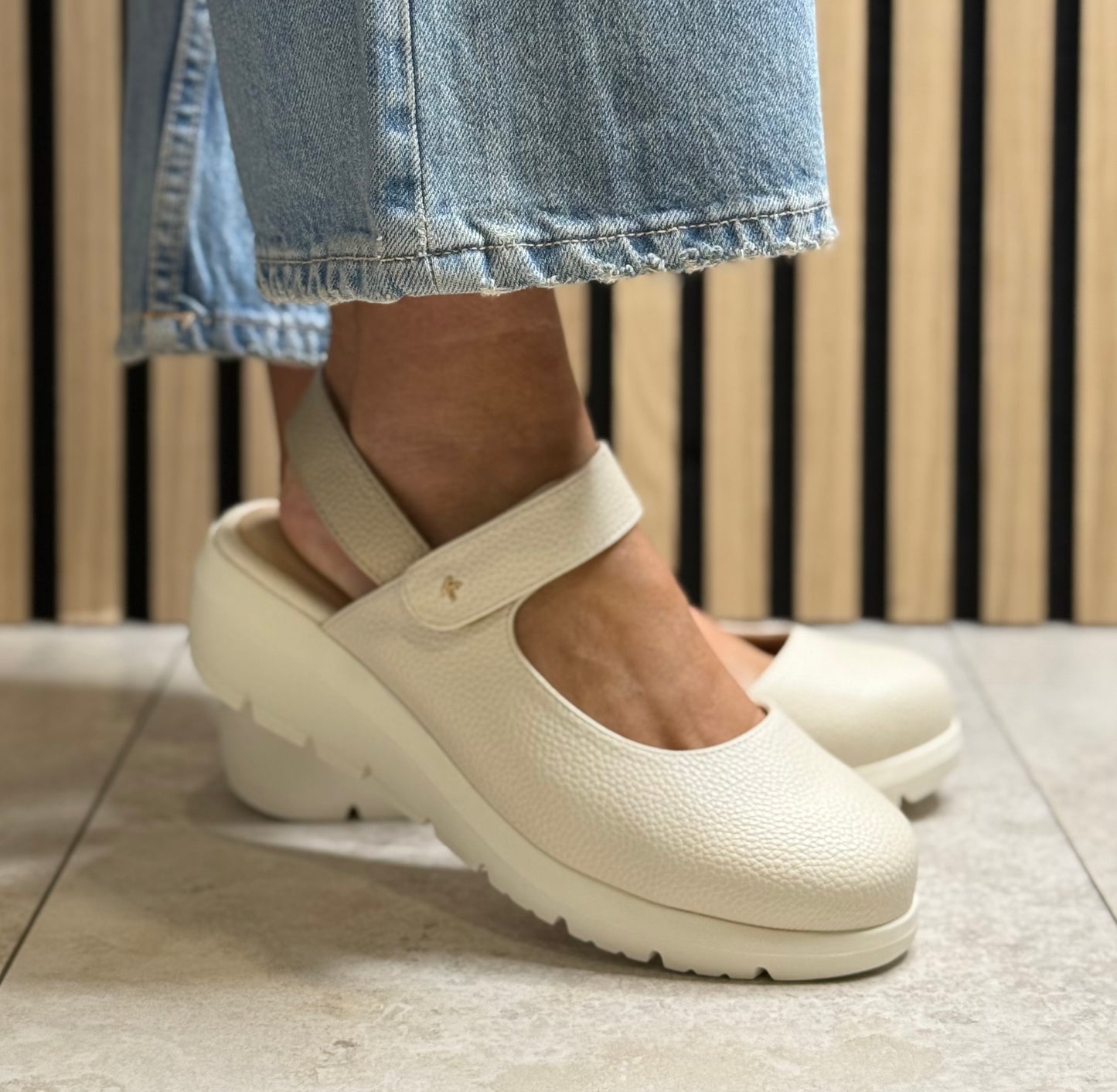 Kate Appleby - 'Wootton' Baileys Casual Slingback Shoe