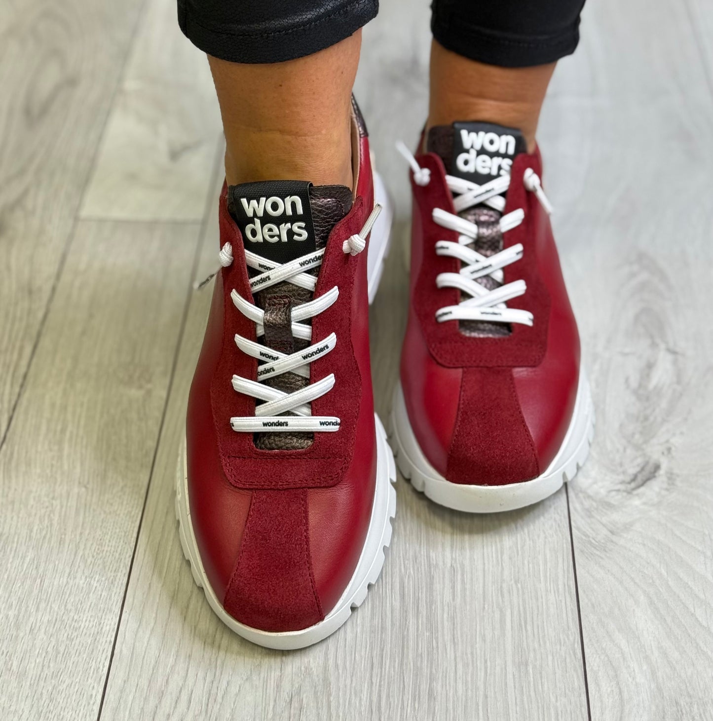 Wonders - A-2495 Ruby Red/Animal Trim Leather Trainer
