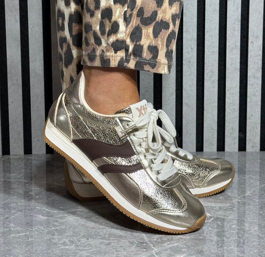 Xti - Gold Metallic/Brown Side Stripe Trainer (146275)