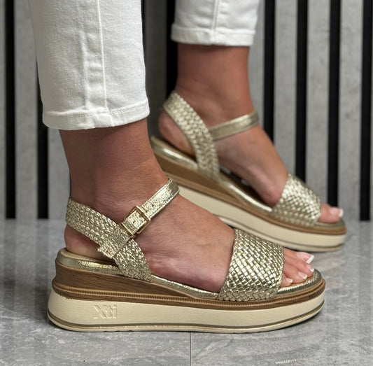 Xti - Gold Metallic Wedge Sandal (145251)