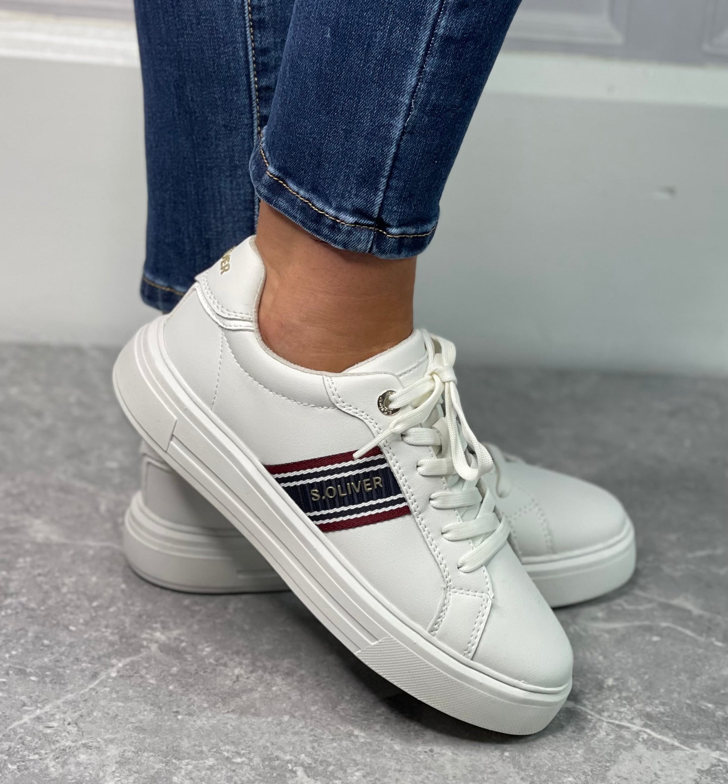 S Oliver - White Side Stripe Trainer