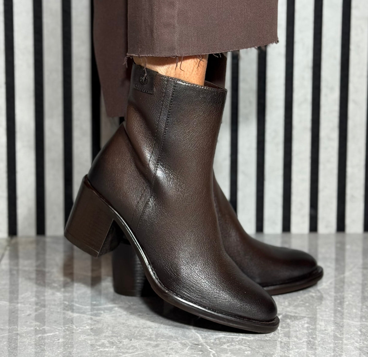 Tamaris - Mocca Leather Block Heel Boot