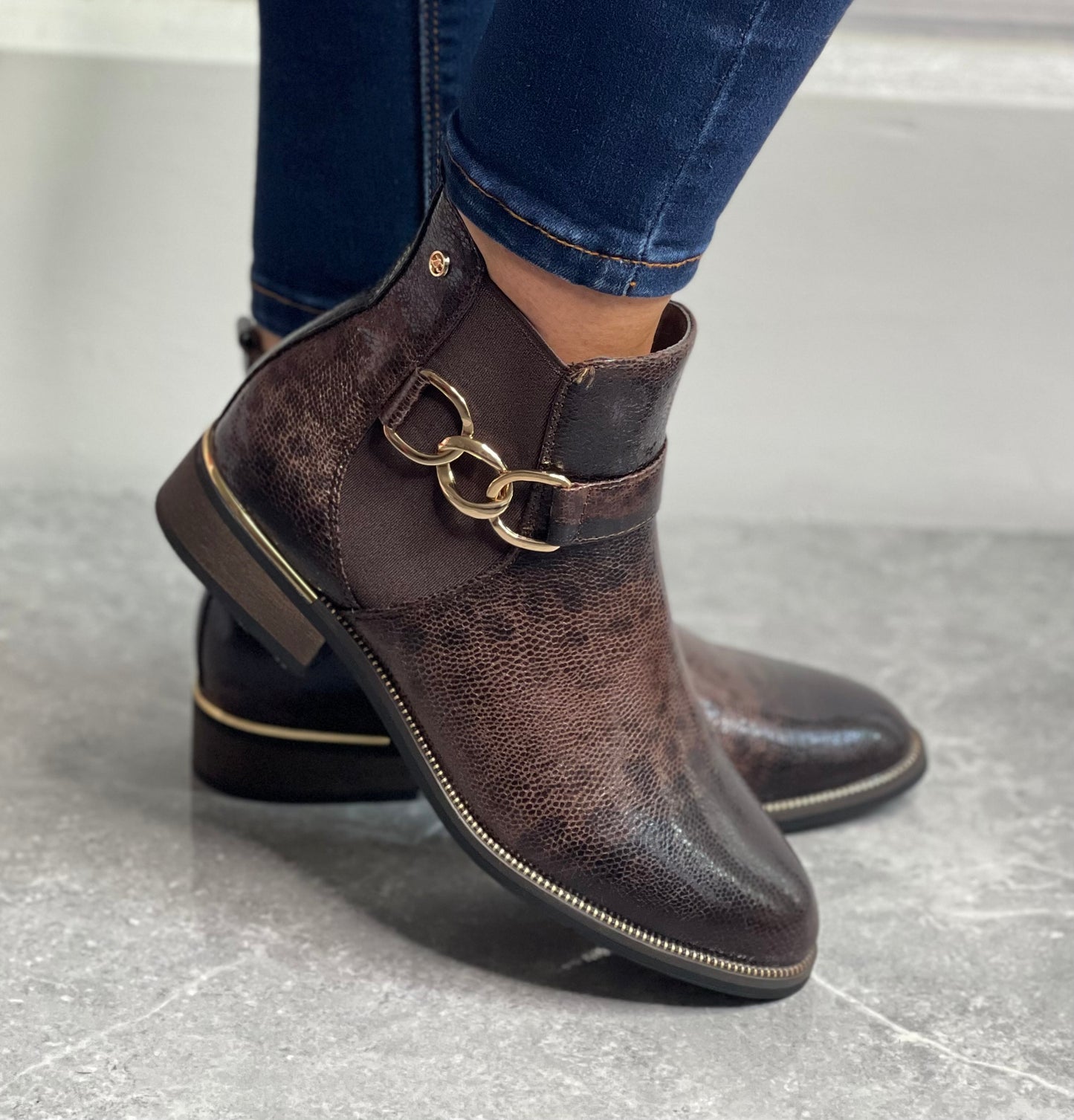 Zanni & Co - 'Shahba One' Choco Crackle Boot