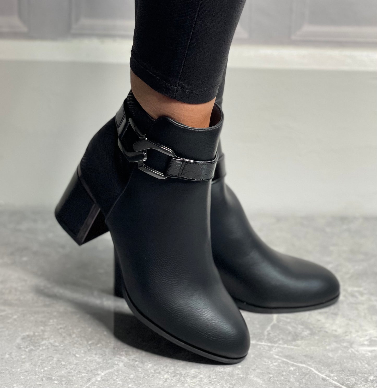 Lotus - 'Adelaide' Black Detailed Boot