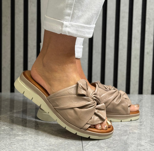 Modella - ‘Isla' Mushroom Leather Sandal