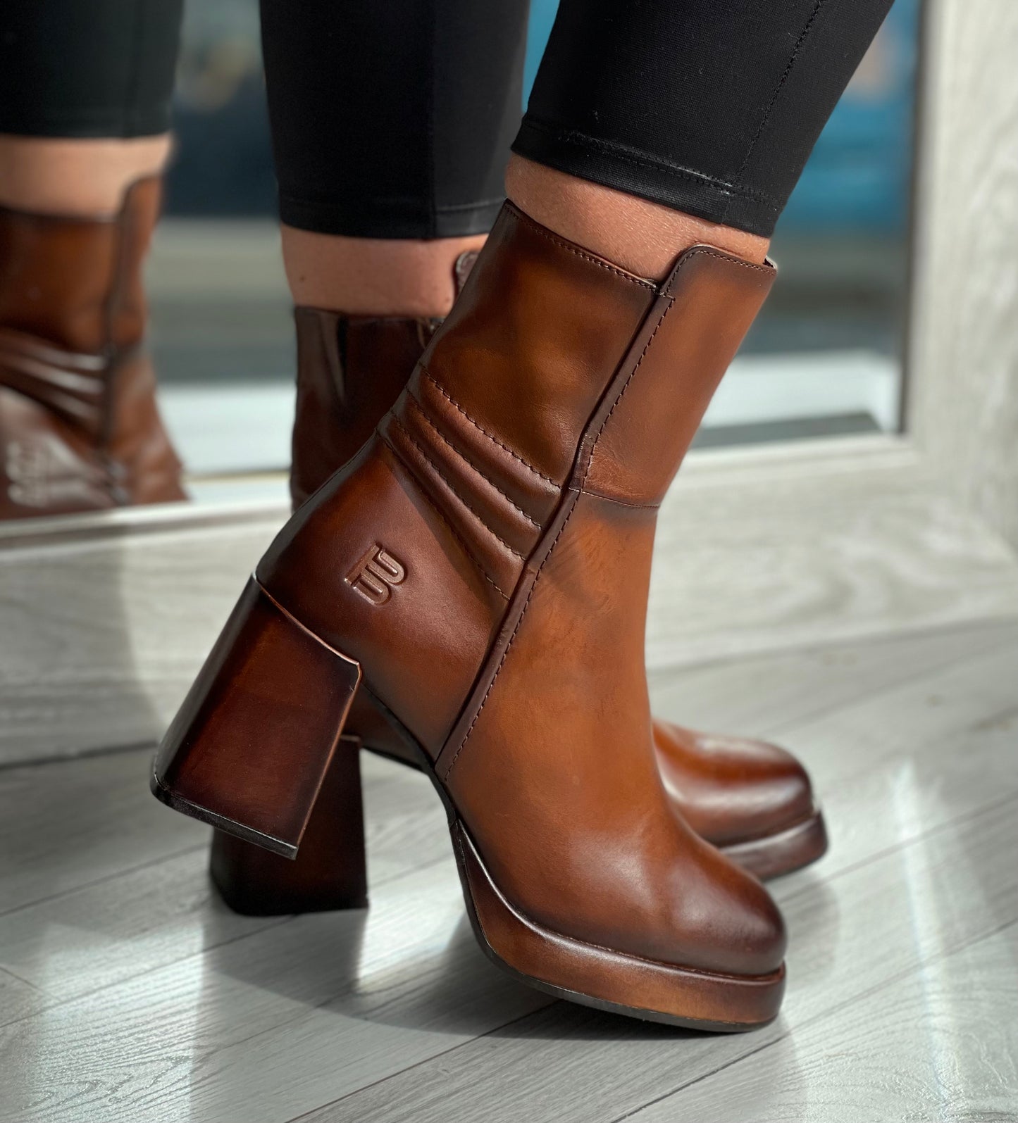 Bagatt- Cognac Block Heel Leather Boot