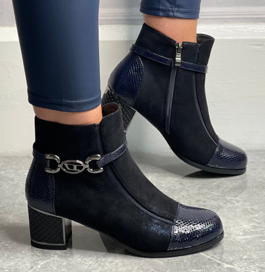 Redz - Navy Metallic Ankle Boot