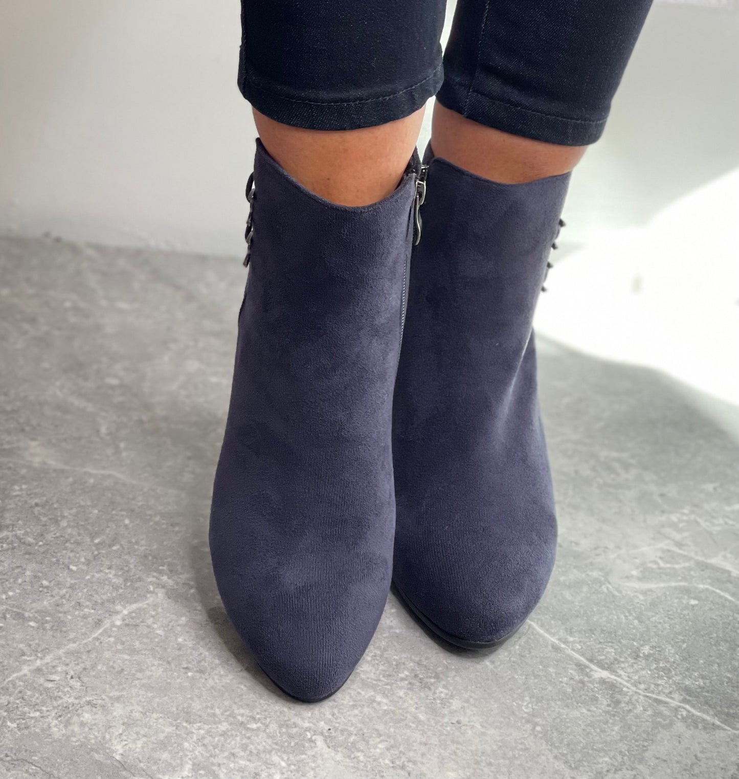 Redz - Navy Ankle Boot