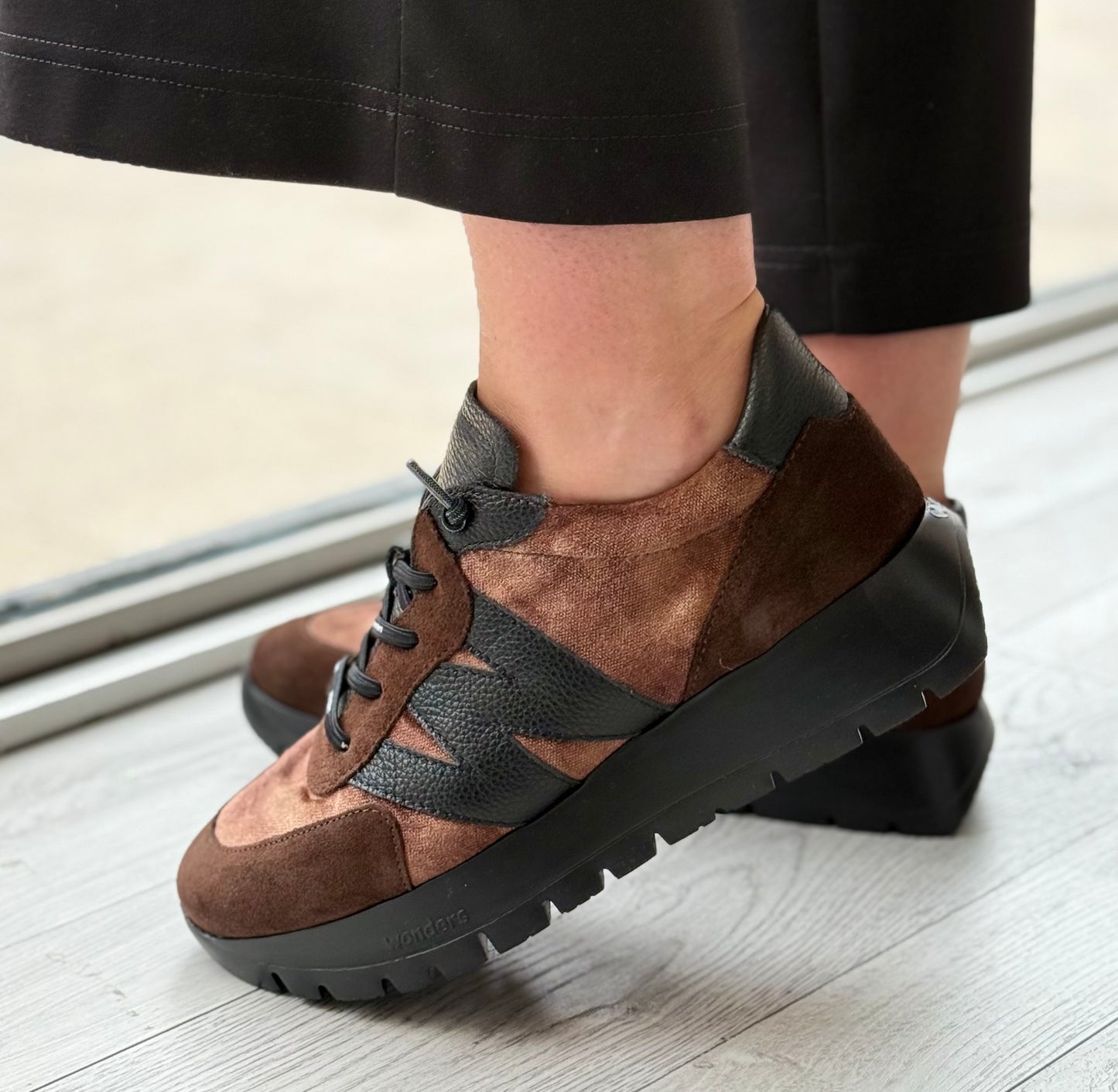 Wonders - A-24111 Brown Combo Suede Trainer (Testa/Marron)