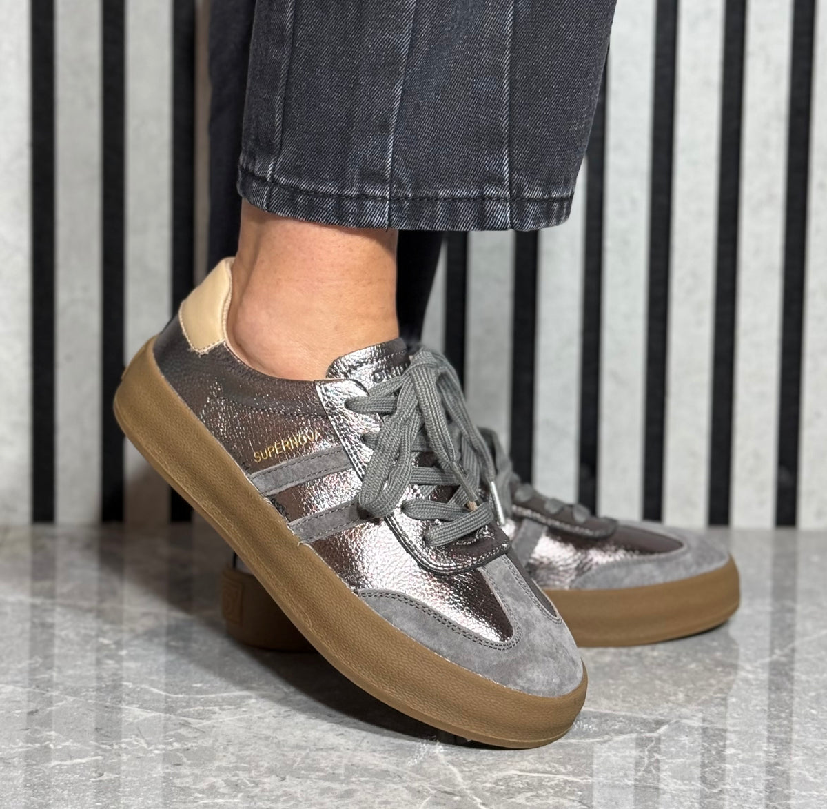 Drilleys- 'Thirty Two' Burnt Nickle Trainer
