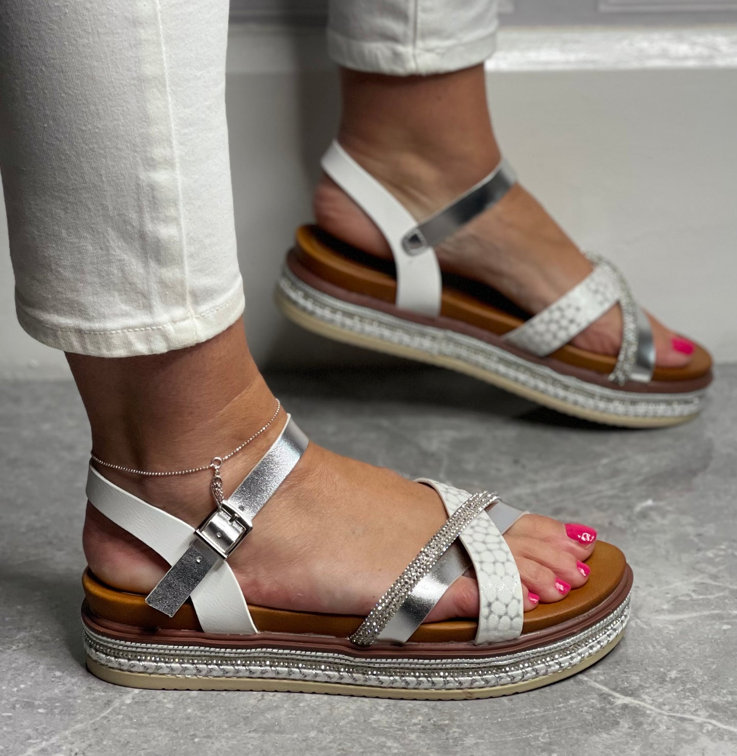 Redz - Silver Combo Strap Sandal