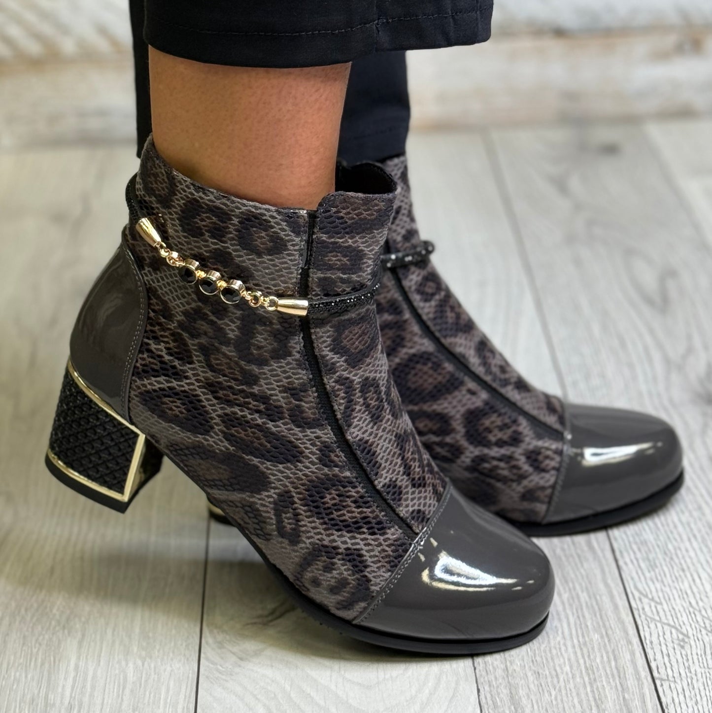 Redz - Grey Patent/Leopard Combo Boot