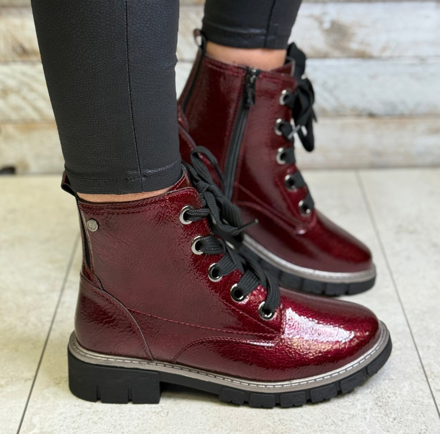 Lotus - 'Jojo' Bordo Patent Boot