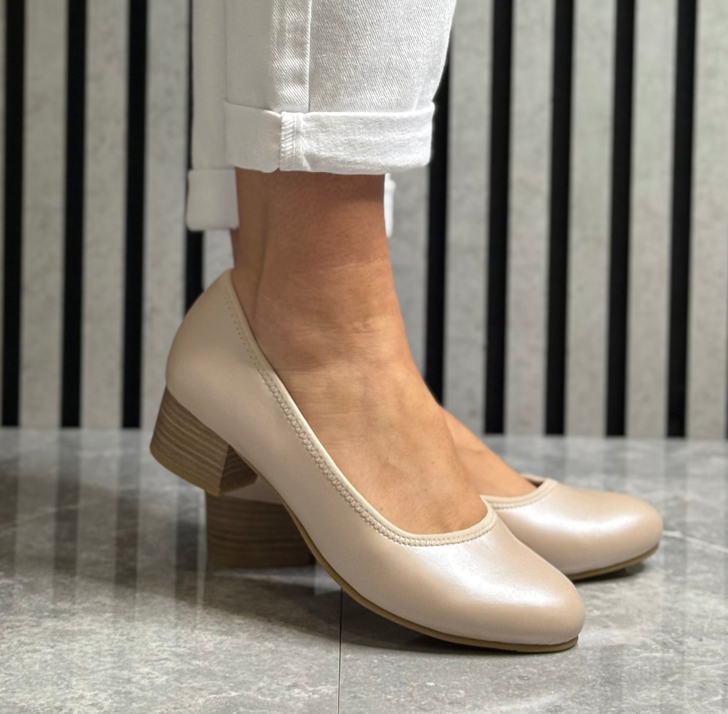 Jana - Pearlized Nude Shoe