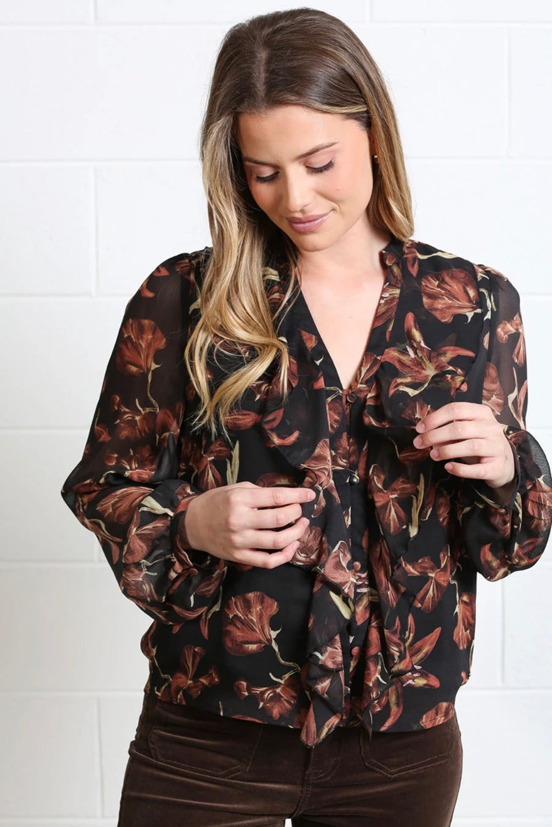 Rant & Rave - Anna Black Frill Top