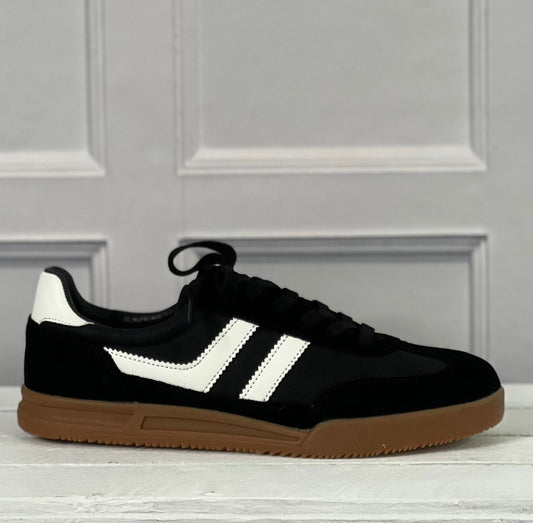 Redz - Mens Black/White Combo Trainer