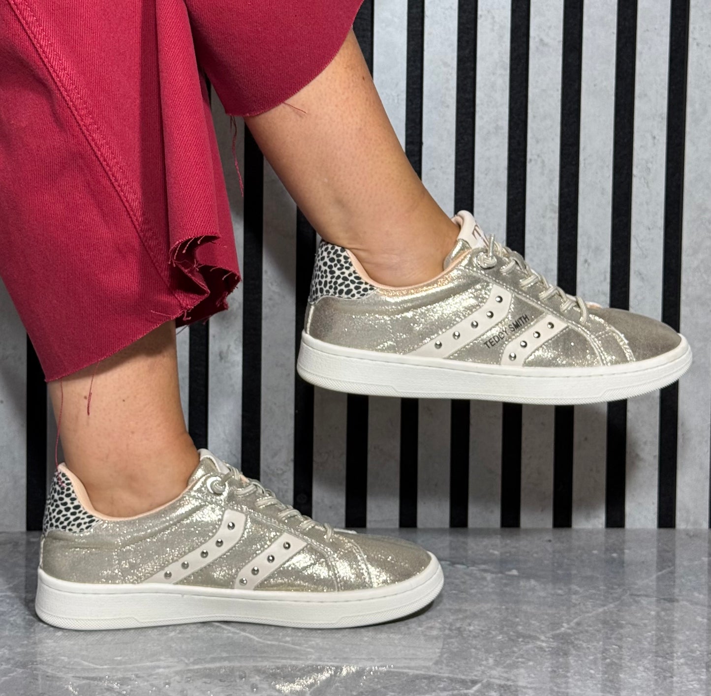 Teddy Smith - Gold Metallic Trainer (121122)