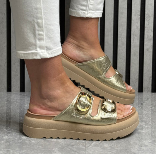 Pegada - Gold Buckle Leather Sandal