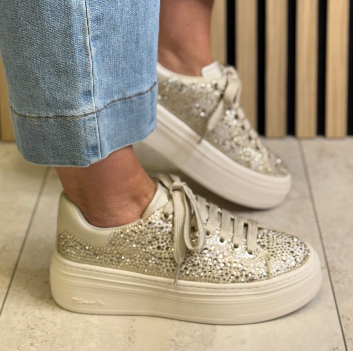 Tamaris - Champagne Sparkle Trainer