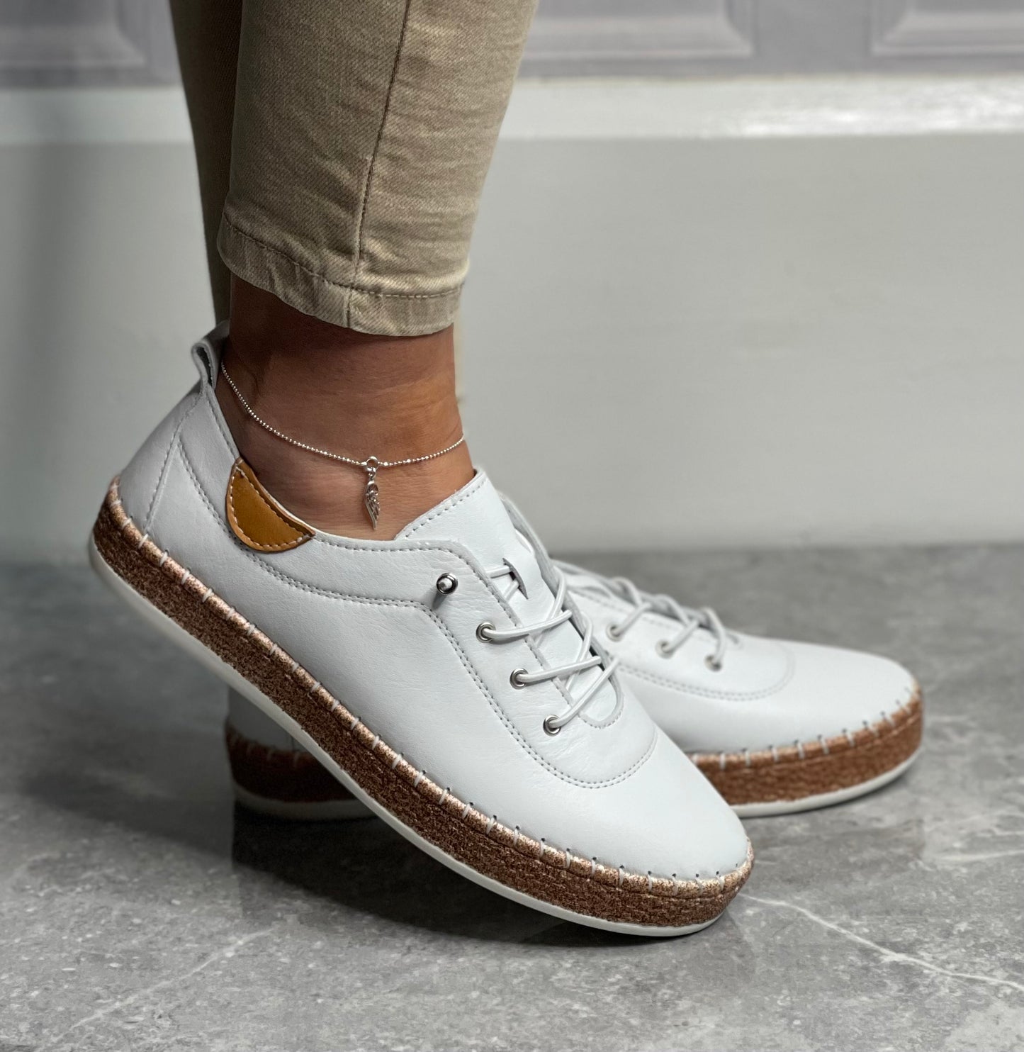 Lunar - 'Evie' White Leather Plimsole