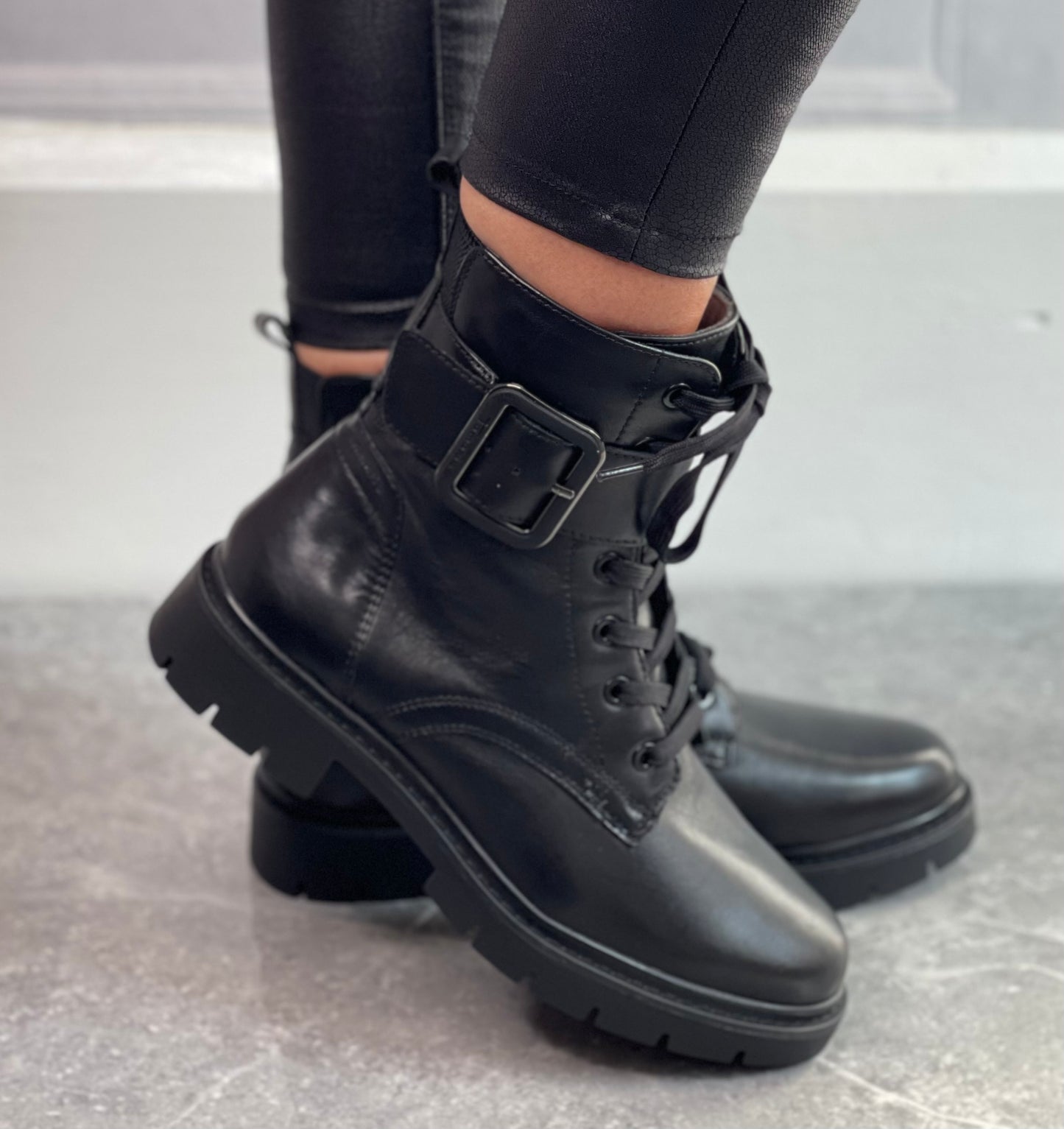 Tamaris Comfort - Black Strap Detail Leather Boot