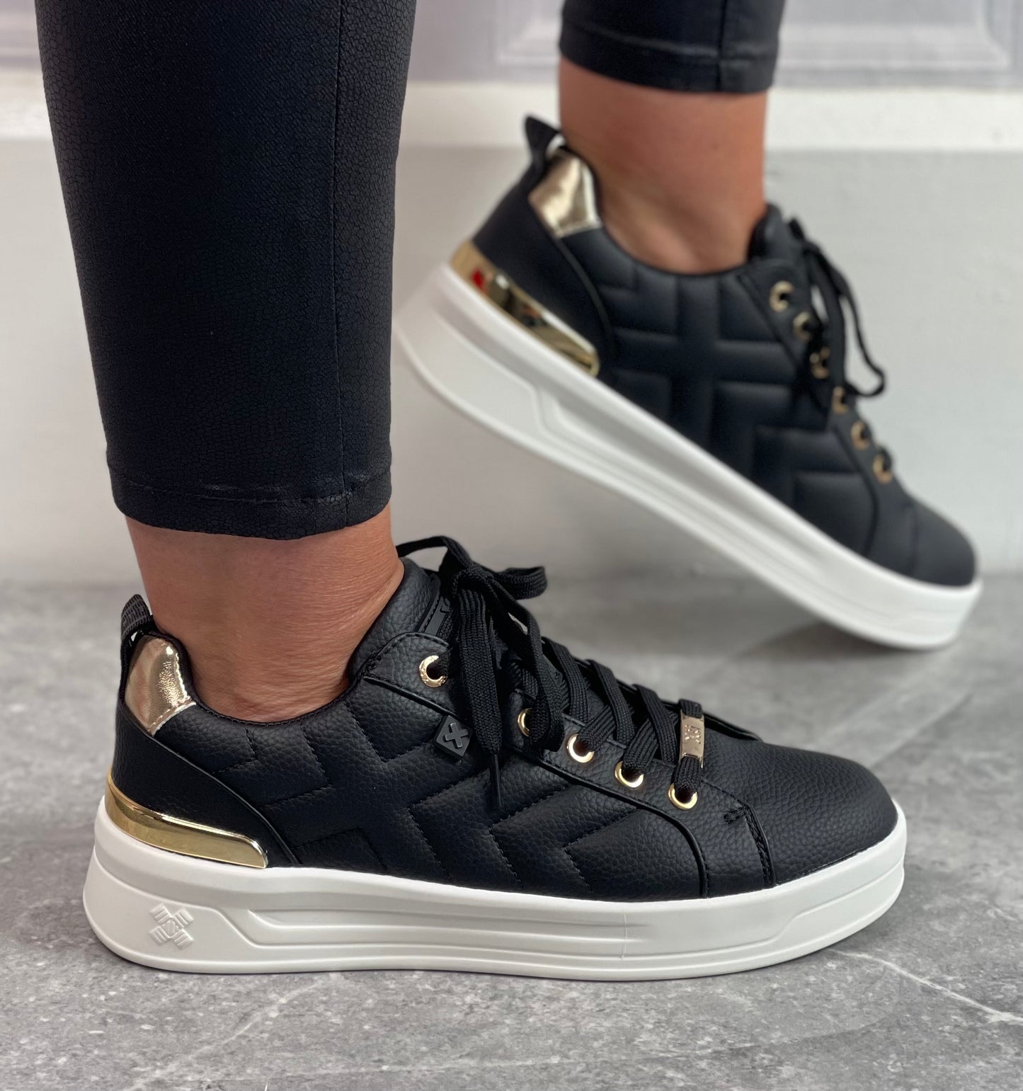 Xti - Black Quilted Trainer