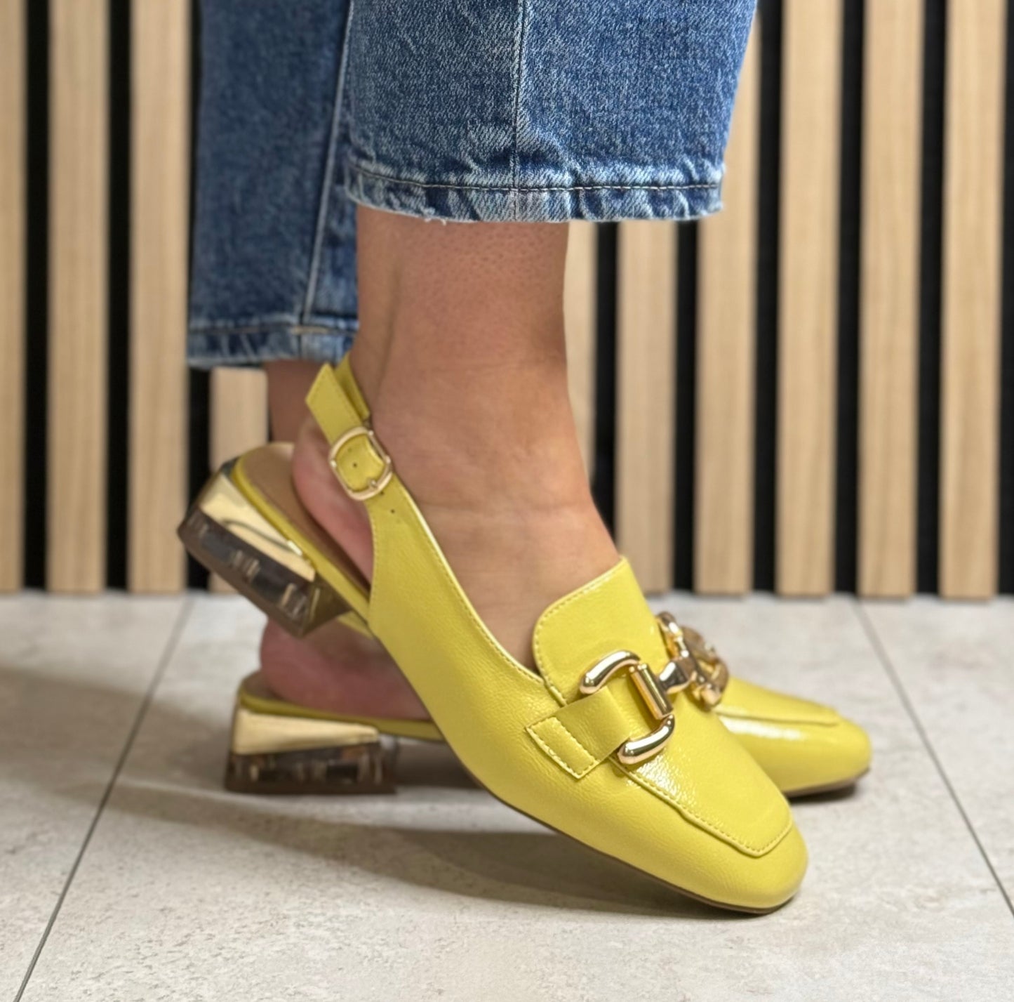 Zanni & Co - 'Diraz One' Canary Patent Slingback