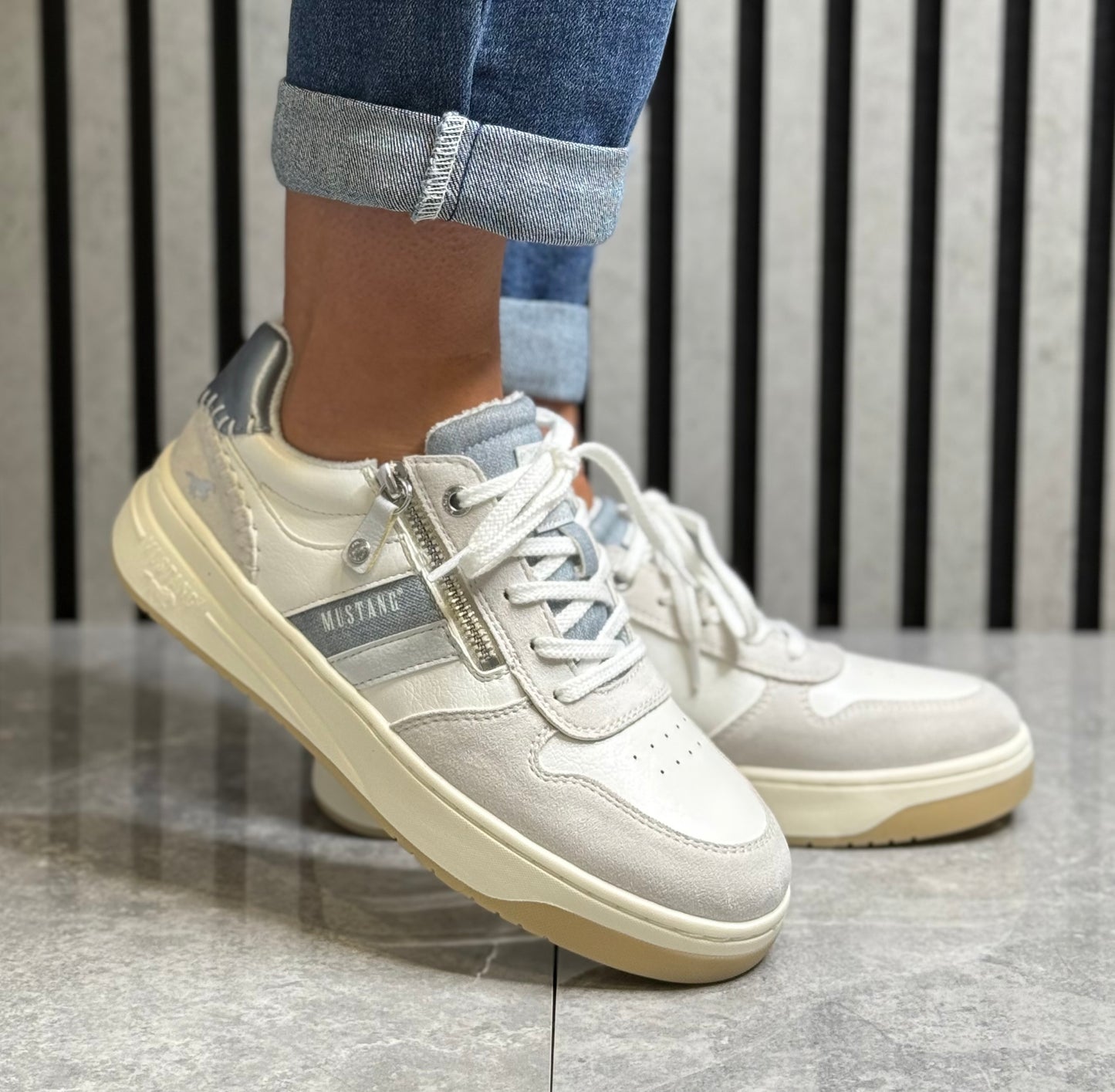 Mustang - White/Denim Blue Combo Trainer