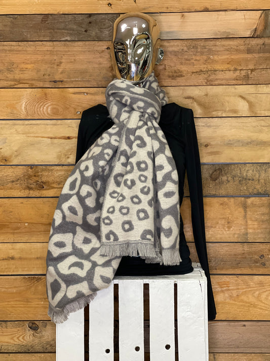 hannah k - Grey/Cream Leopard Scarf