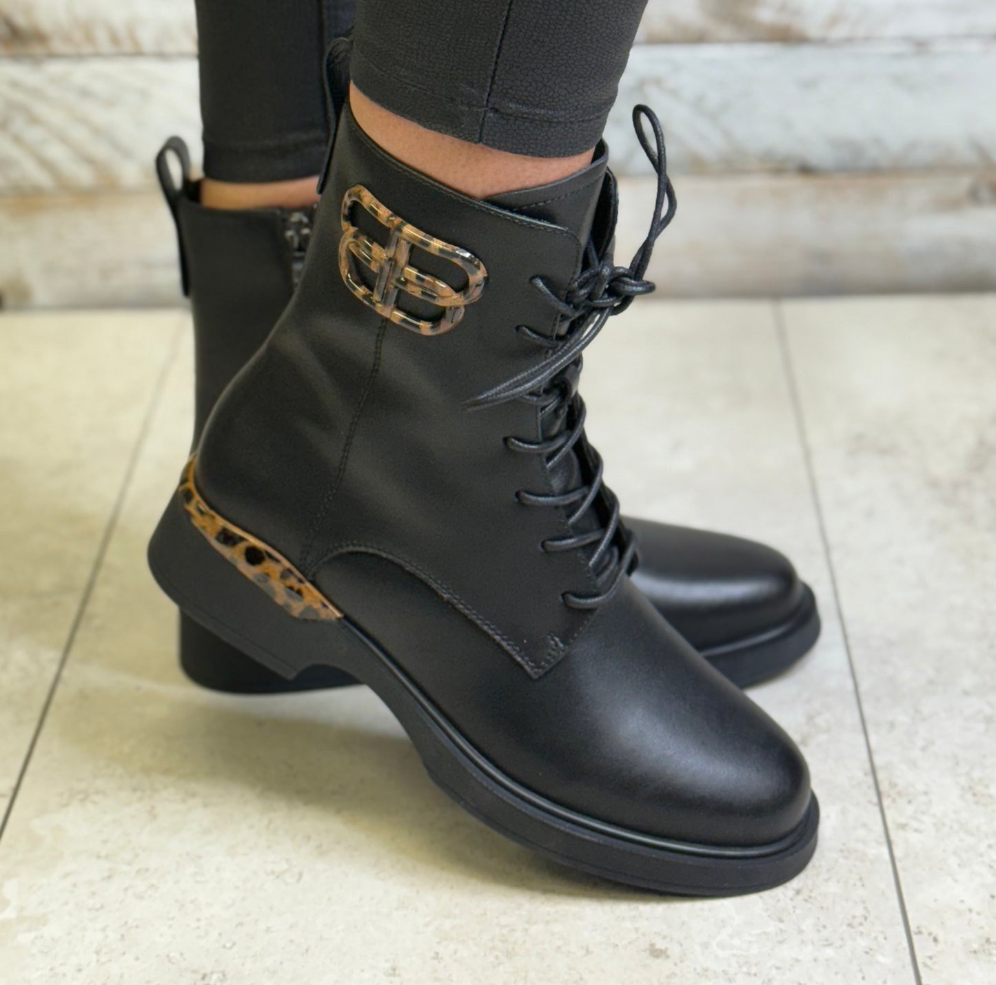 Redz - Black Animal Trim Leather Boot