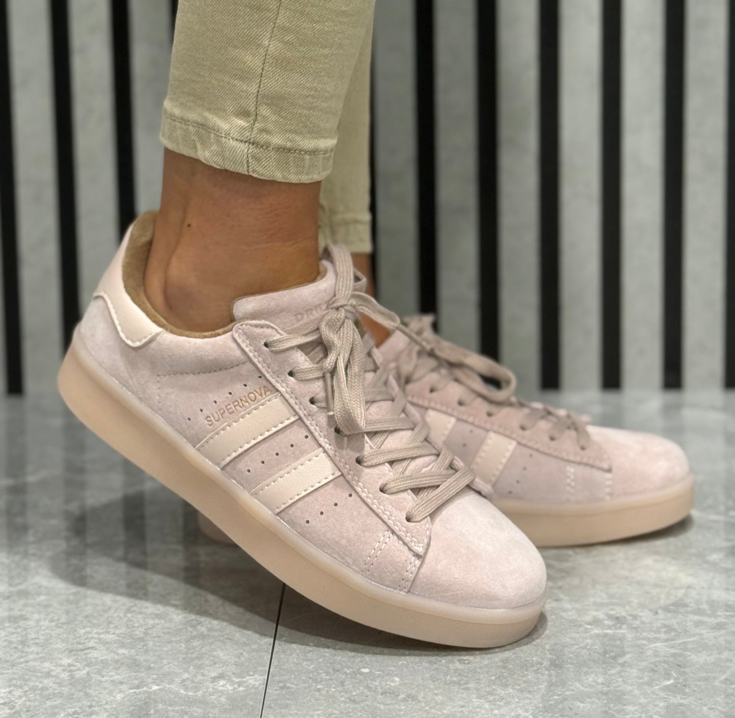 Drilleys- 'Sixty Seven’ Marshmallow Leather Trainer