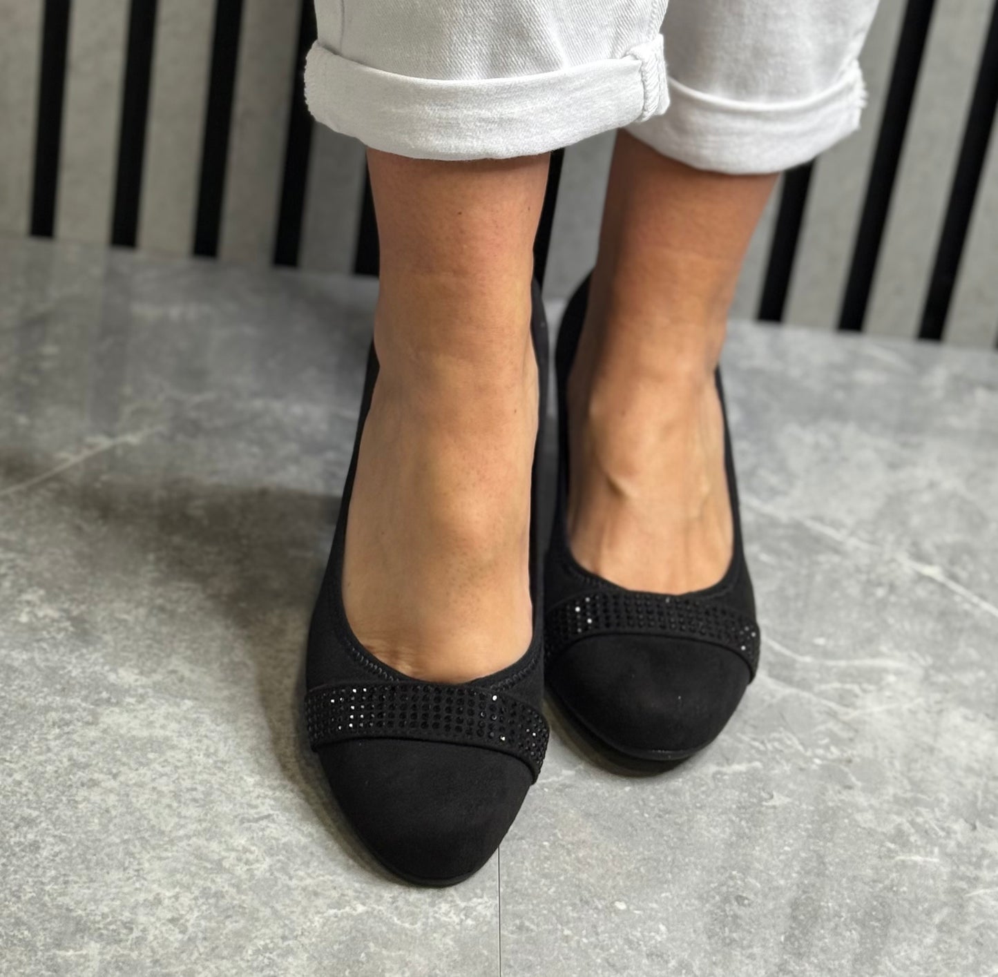 Jana - Black Faux Suede Block Heel Shoe