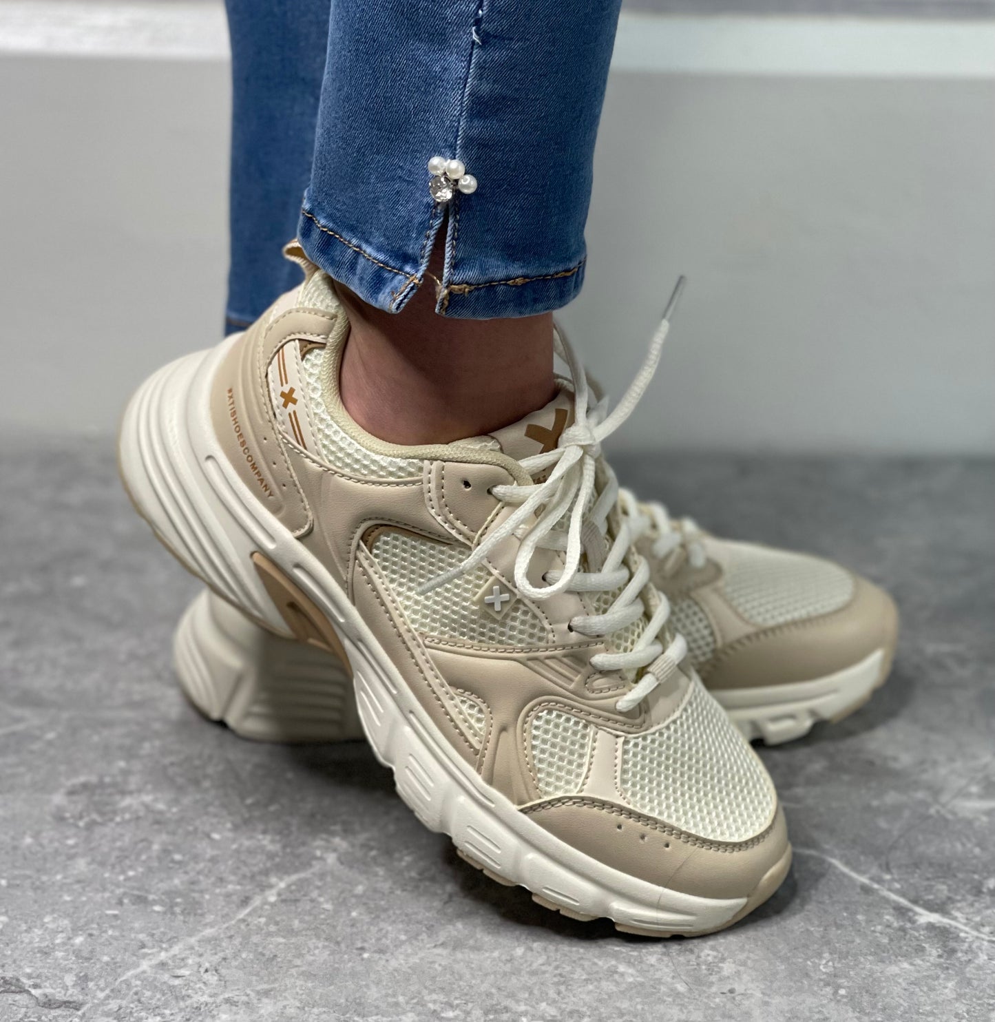 Xti - Beige/Cream ChunkyTrainer