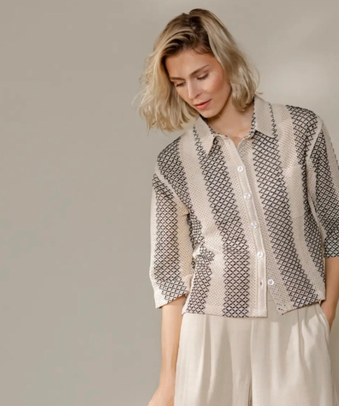 S’questo - Cream/Black 3/4 Sleeve Blouse