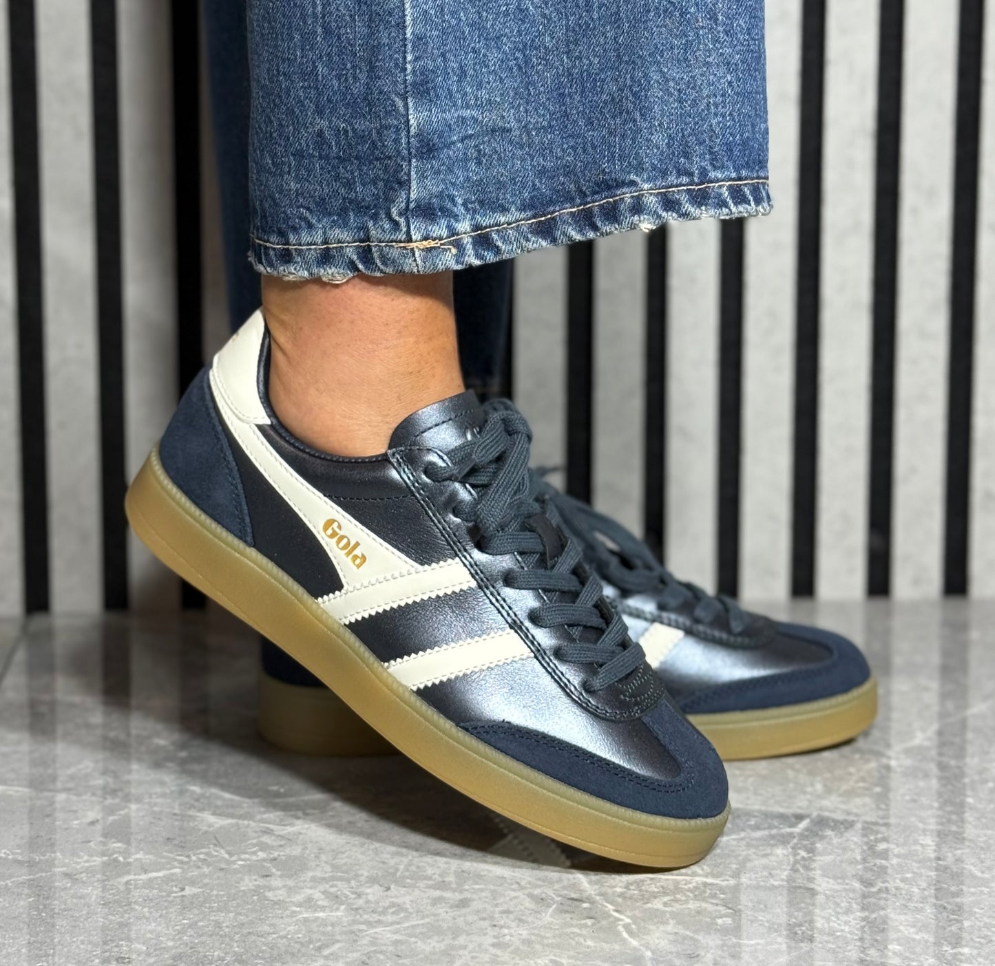 Gola - 'Viper Metallic' Navy/Off White/Gum Sole Trainer