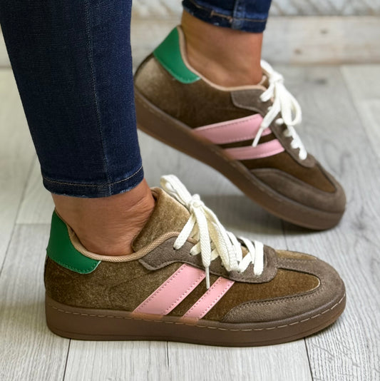 hannah k - Brown Side Stripe Trainer