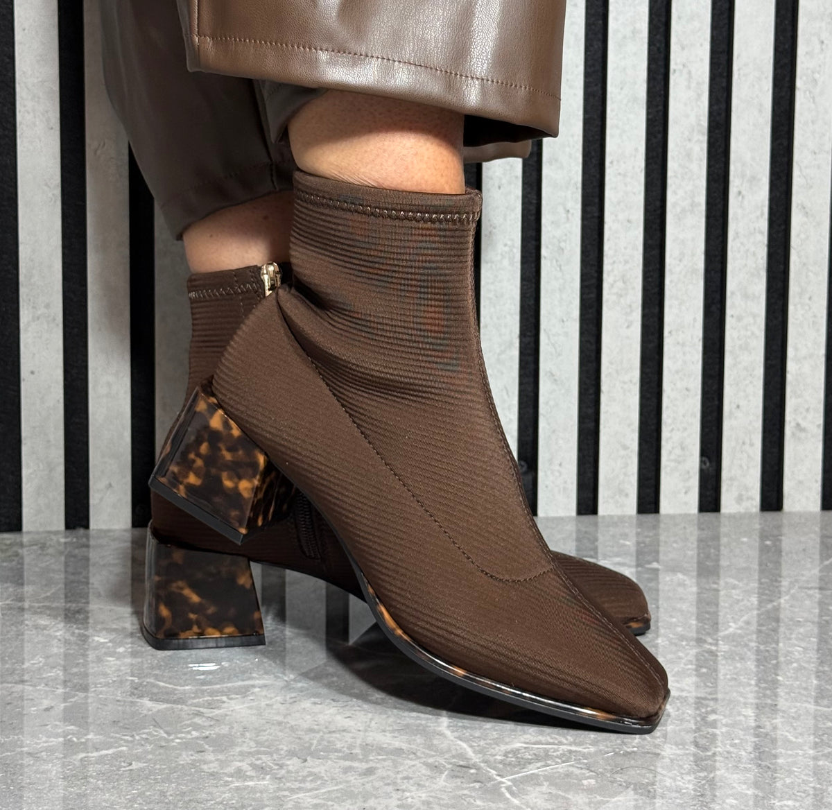 Gioseppo - Brown Block Heel Ankle Boot