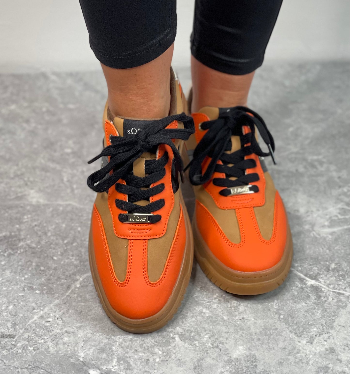 S Oliver - Orange Comb Trainer