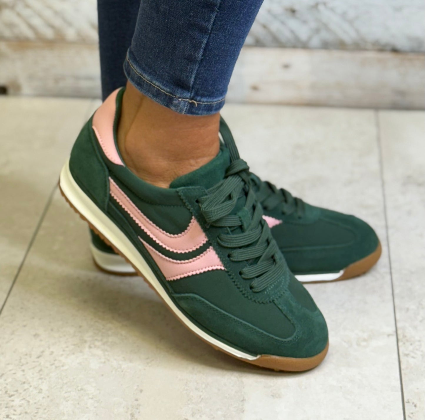 Redz - Green/Baby Pink Leather Combo Trainer