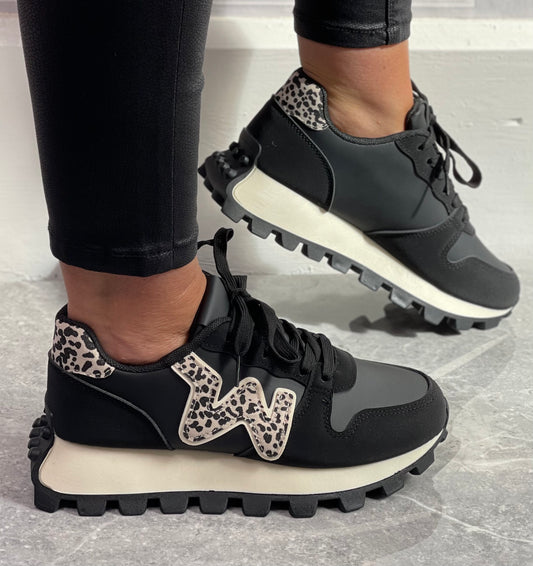 hannah k - Black/Leopard Detailed Trainer