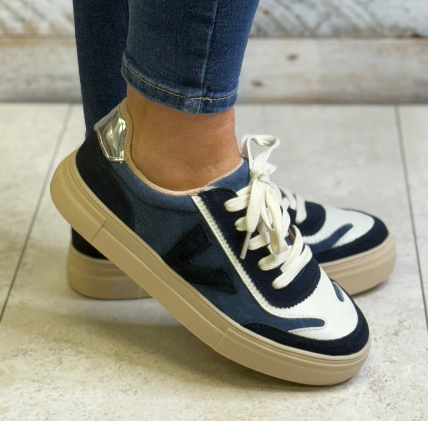 Drilleys- 'Eighty' Royal Blue Platform Trainer