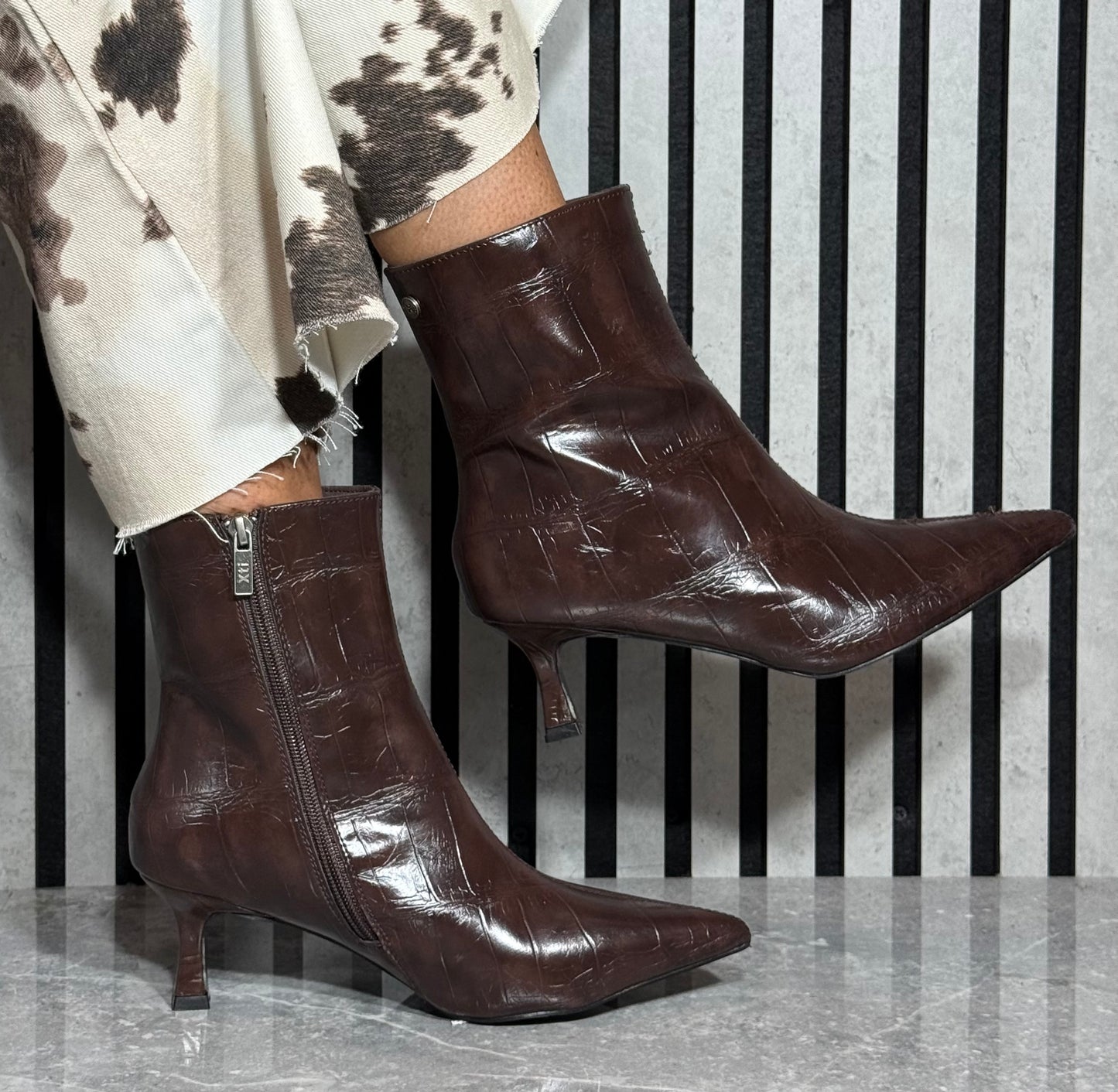 Xti - Brown Croc Kitten Heel Boot (146218)