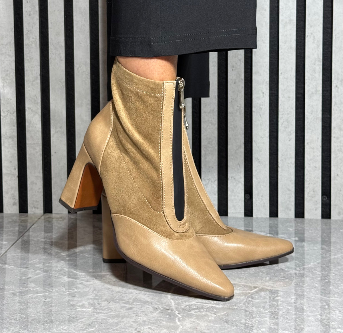 Marco Tozzi - Beige Combo Front Zip Heeled Boot