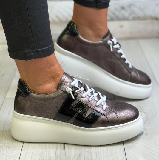 Wonders - A-2660 Bronze/Black Leather Platform Trainer