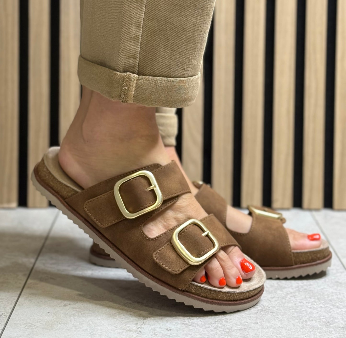 Jana - Cognac Double Buckle Slider