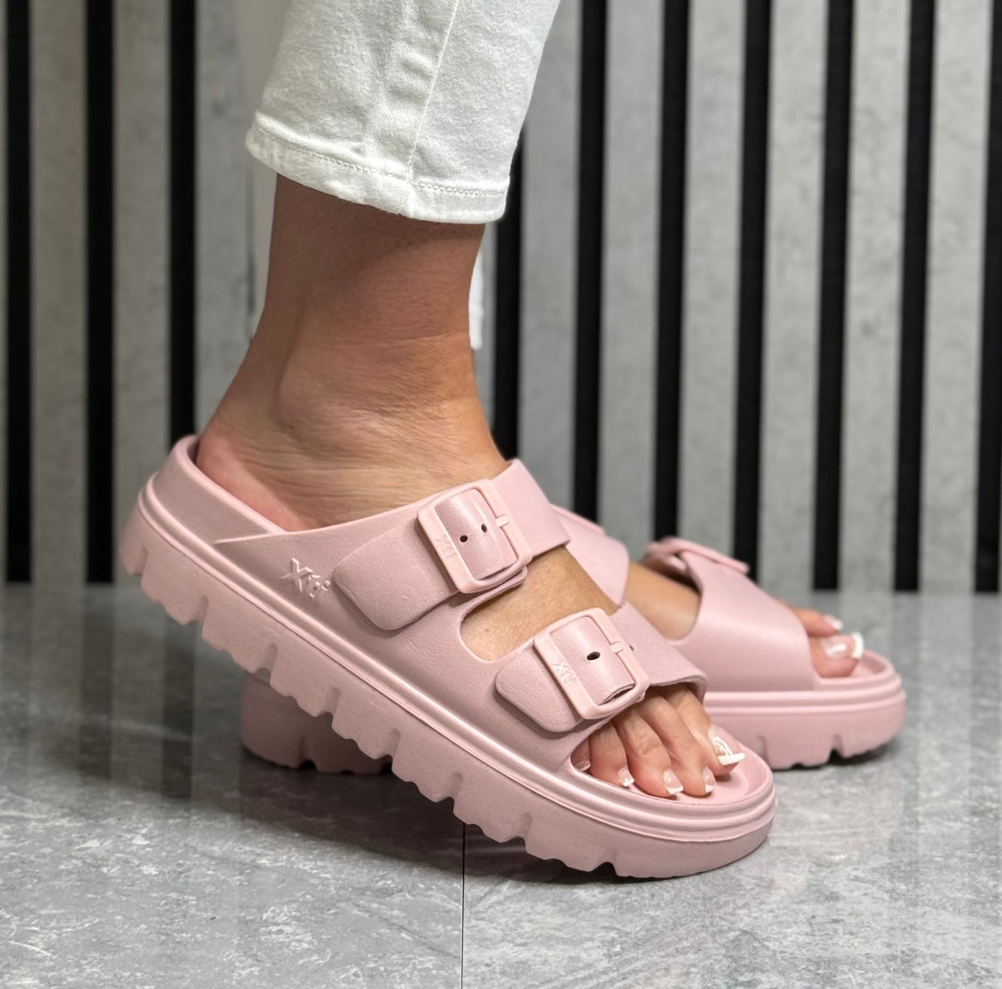 Xti - Baby Pink Double Strap Slider (142550)