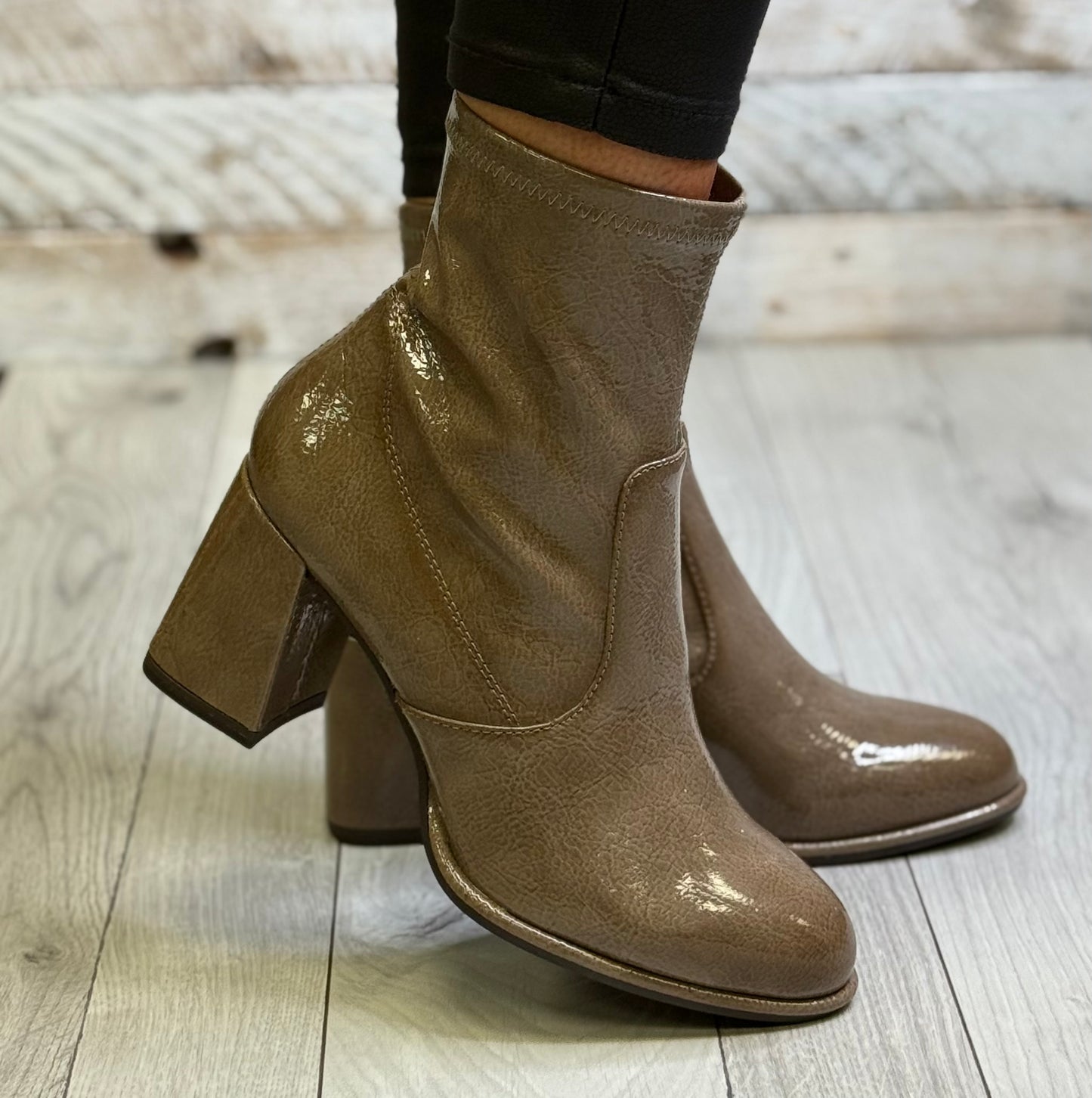 Tamaris - Taupe Patent Block Heel Boot